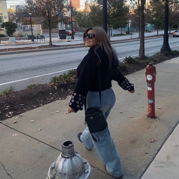 🥀ąɖཞıąŋą🥀 - Picture 1 of 1